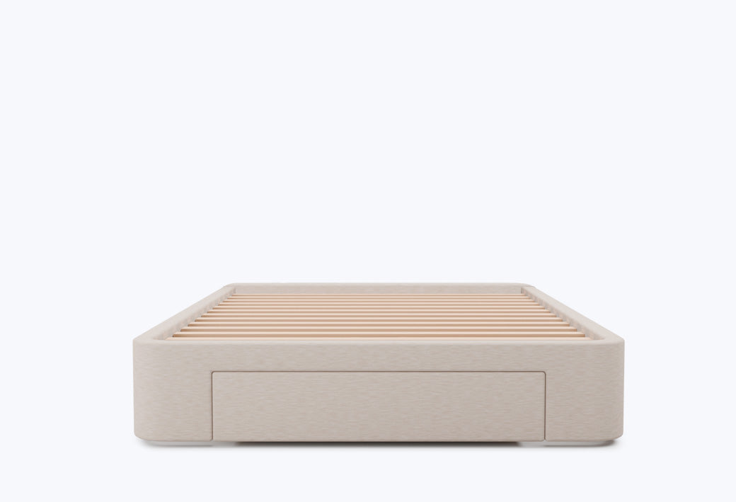 2 Schubladen an den Seiten + 1 große Schublade vorne